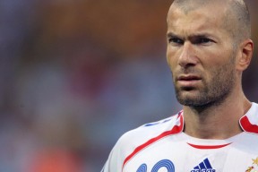 开云体育app中国官方网站-明尼苏达森林狼士气爆棚，世锦赛季后赛遇上菲尼克斯太阳，目标明确直指晋级